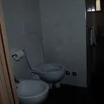 Mignon 50 Mt Dalla E Dall'isola Pedonale Szálloda