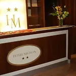 Mignon 50 Mt Dalla E Dall'isola Pedonale Szálloda 2*