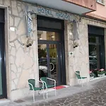 Mignon 50 Mt Dalla E Dall'isola Pedonale