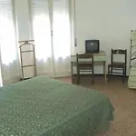 Szálloda Mignon 50 Mt Dalla E Dall'isola Pedonale Alassio
