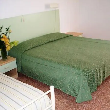 Mignon 50 Mt Dalla E Dall'isola Pedonale 2* 阿拉西奥