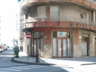 Mignon 50 Mt Dalla E Dall'isola Pedonale 酒店 2*